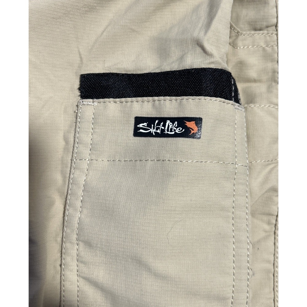 Salt Life Live Salty Fishing Camping Outdoor Shorts Men's Medium Beige - Picture 10 of 11